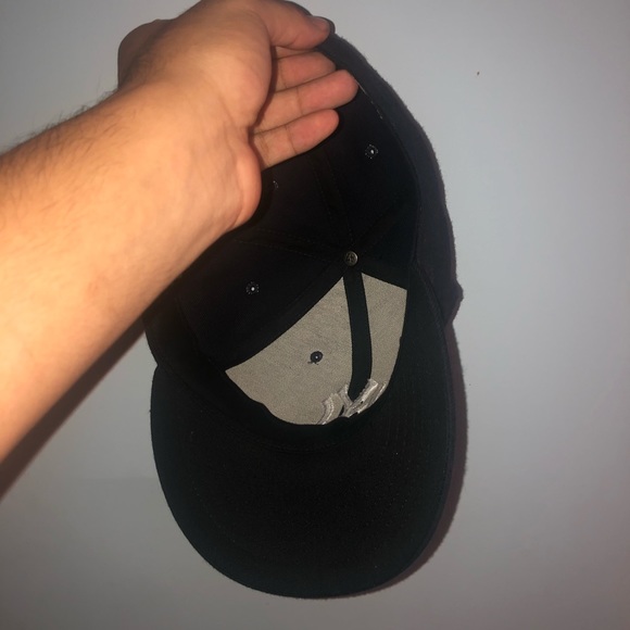 Yankees Cap - Picture 4 of 5